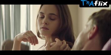 Oksana Akinshina Butt Scene  in Polet