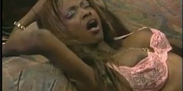Midori - ebony queen anal