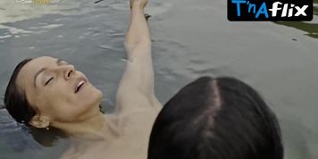Carla Maciel Breasts Scene  in Casa Flutuante