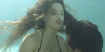 Drowning Underwater 4