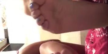Sister2