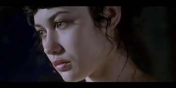 CELEBPORNARCHIVE - Olga Kurylenko - L'Annulaire