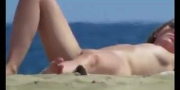 Indian Desi Cock Flash - Girl With Sleeveless  ...