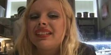 Sexy pretty amateur babe sucks off massive long cock - video 3