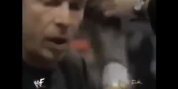 WWE MAN VS WOMAN ARM WRESTLING (CHYNA VS VINCE MCMAHON), FBB, FEMALE VS MALE, MIXED ARM WRESTLING.
