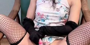 Tinaislove