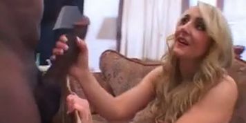 Super Hot MILF Lori Lust