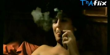 Maureen Kerwin Breasts Scene  in Je Vais Craquer!!!