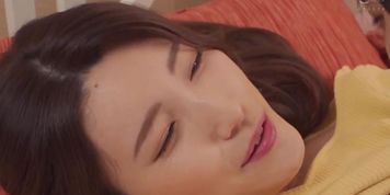 The Saffle At That Time Was My Friend'S Mom (Kana Morisawa)