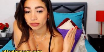 Hispanic Girl Gets Horny On Webcam