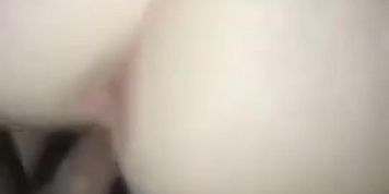 Snowbunny gets railed by BBC in car 