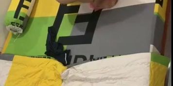 B? em ng??i y&ecirc;u l&ecirc;n gi??ng ??t kh&ocirc;ng k?p c?i gi&agrave;y cao g&oacute;t