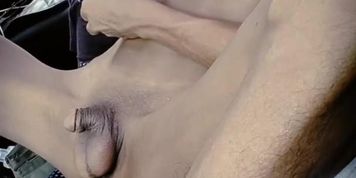 Smoke krystal meth,,toys and poppers flying high