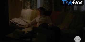 Catherine Zeta-Jones Lesbian,  Butt Scene  in Cocaine Godmother (Catherine Zeta Jones)