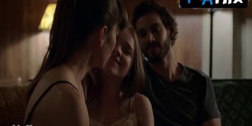 Jessica Biel Sexy, Lesbian Scene  in The Sinner