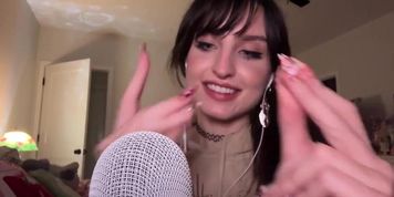 Beebee ASMR Saying Your Names Video (avrildollx, jessi tron, watanuki karen, willian carioca)