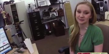 Lady in Green Shirt can be fucked also in the shop