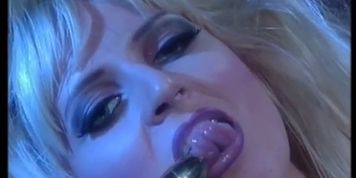Diva(s) (Beauty Dior, Laura Palmer, Maria Ivanova, Victoria Queen)