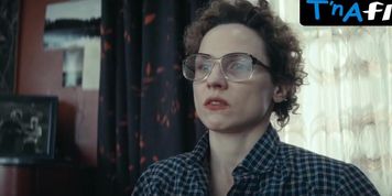 Julia Kijowska Breasts,  Underwear Scene  in Project Ufo