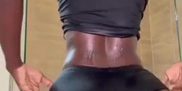 007 african thicc ebony