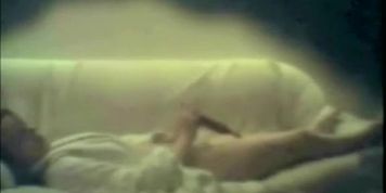 Spying on a girl using her new vibrator as she cums