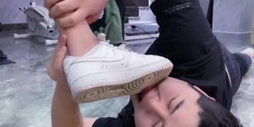 Chinese Trample Married