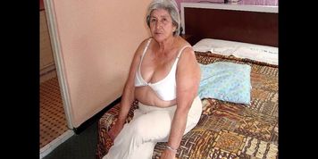 HelloGrannY Mature and Granny Pictures Compilation