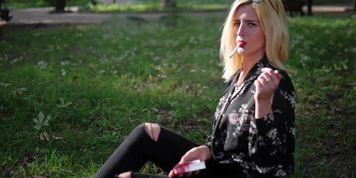 Smoking Dasha