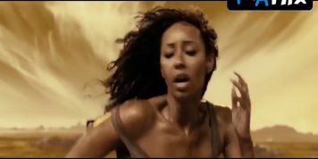 Keri Hilson Sexy Scene  in Riddick