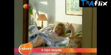 Mariya Shukshina Breasts Scene  in Ya Tebya Lyublyu