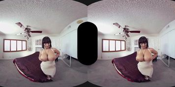 Vr Larkin love joi