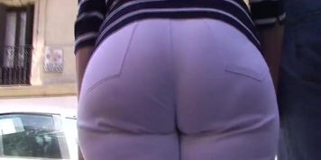 spanish pawg in white jean