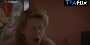 Petra Morze Breasts Scene  in Polly Adler - Eine Frau Sieht Rosa