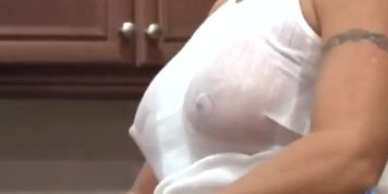 Sexy milf secretary housewife (Chennin Blanc)