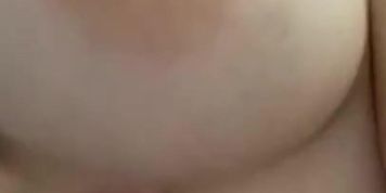 Solo girl big tits Bouncing titties COVID-19 lockdown quarterentine ) 