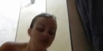 Douche du camping Camerafi2