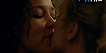 Hannah New Breasts,  Lesbian Scene  in Black Sails
