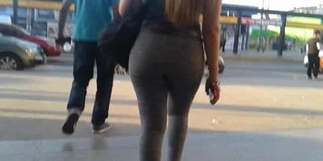 Candid teen leggings great ass walking