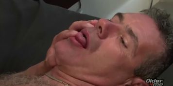 DON DIEGO TOPS A HOT DADDY