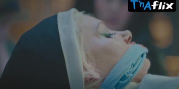 Andreja Pejic Butt,  Breasts Scene  in Habit (Bella Thorne)