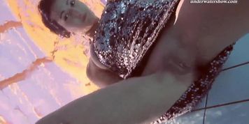 Another action with Sima Lastova in the pool