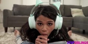Step-Sis My tit is out Why wouldn t you tell me S18 E2