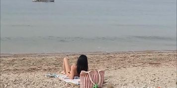 Real amateur milf dare fishermen flashing pussy voyeur