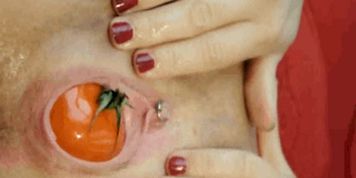 Veggies in Pussy