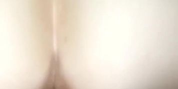 Film&eacute;e secr&egrave;tement elle se donne &agrave; fond