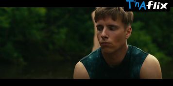 Katarzyna Sawczuk Butt Scene  in Fuks 2