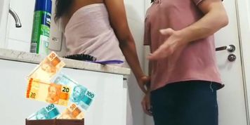 Gostosa gemendo (Carioca, Sarah Lollypop)