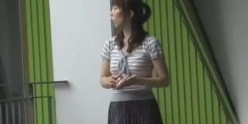 Intense sharking encounter with fabulous Asian slag and horny lad