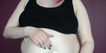Big belly redhead screw hard her deep belly button with a dildo with sticky cream