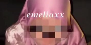 ( TELEGRAM : KEXMU ) Bokep Jilbab Malay Konten Emeliaxx Sextape Tudung Pink